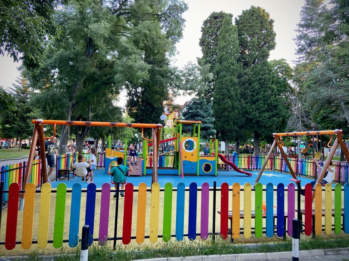 Art Apartments - Pomorie Kültér fotó