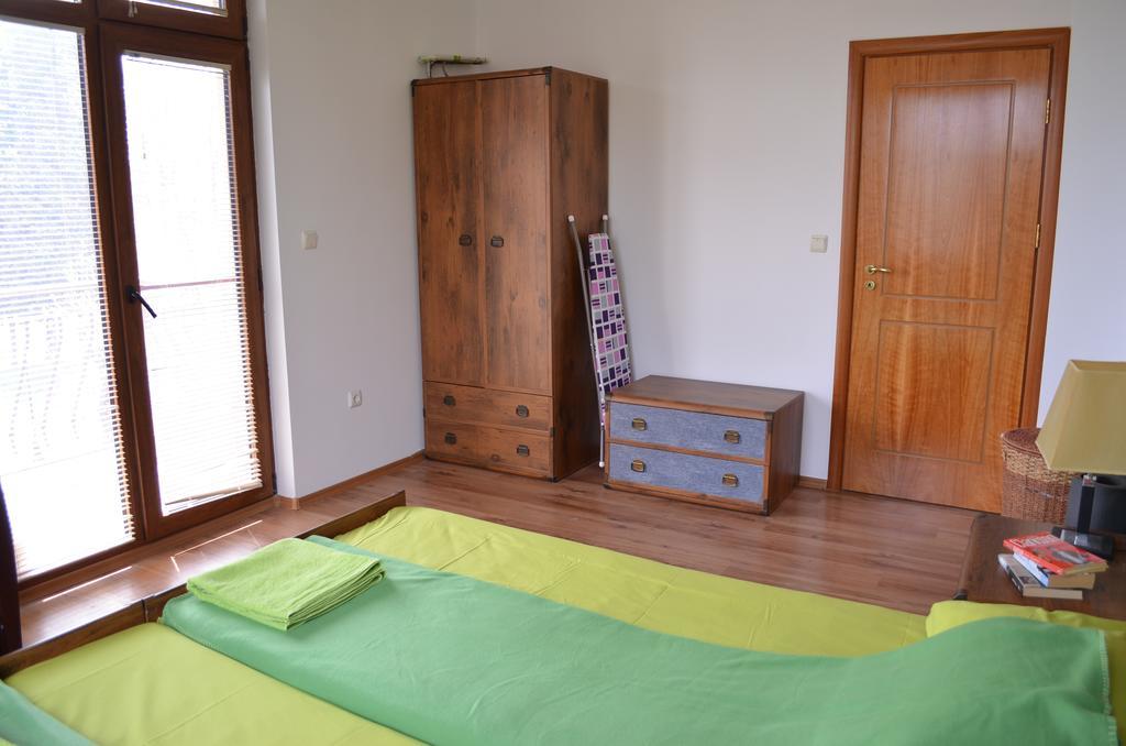 Art Apartments - Pomorie Kültér fotó