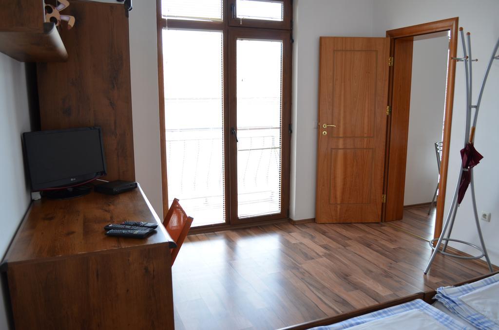 Art Apartments - Pomorie Kültér fotó